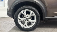 Nissan Juke 1.0 DiG-T 114 N-Connecta 5dr Petrol Hatchback